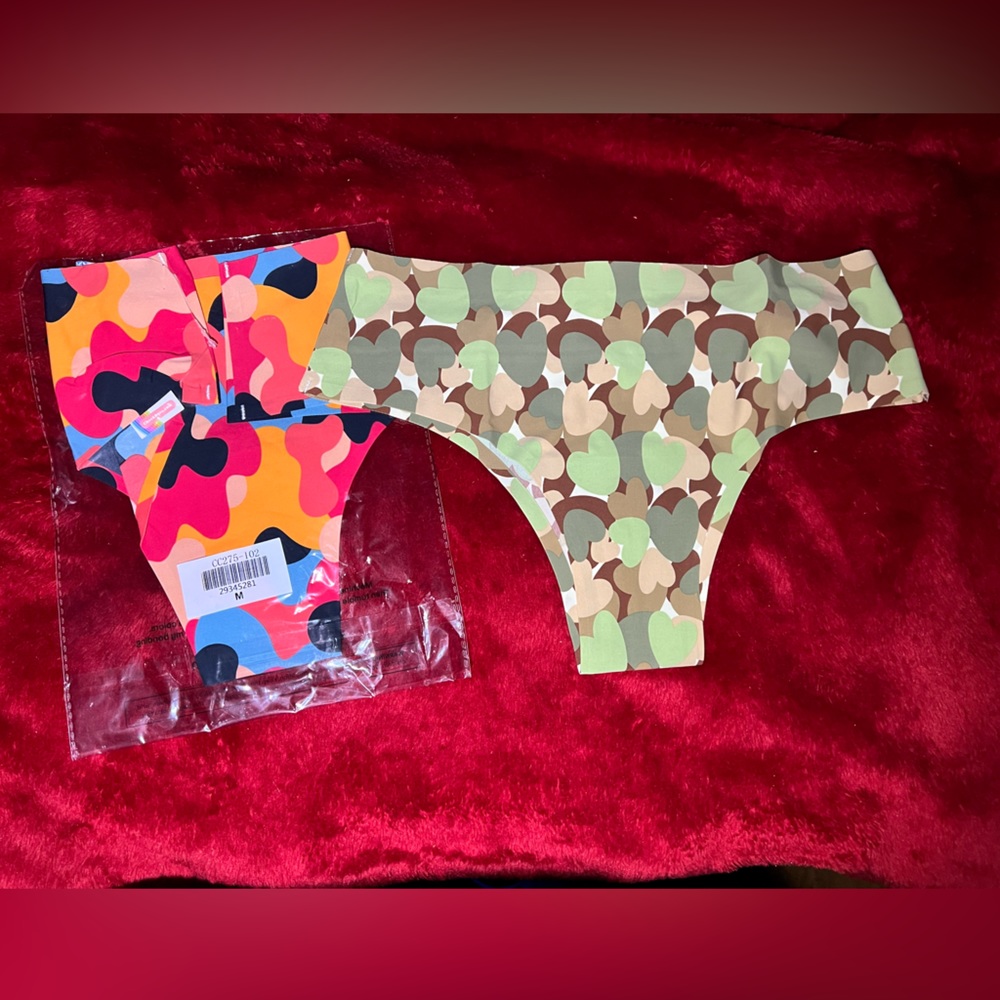 Cheeky panties sz Med
